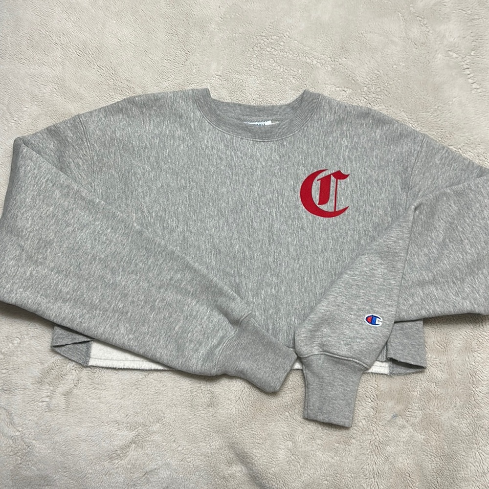 Champion cut off crew neck sweatshirt